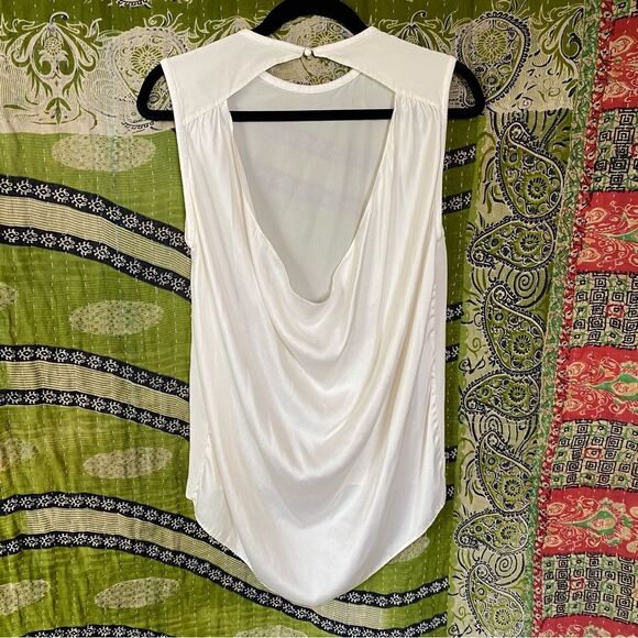 Alice + Olivia Ivory Draped Silk Sleeveless Blouse Size Small - Picture 9 of 15